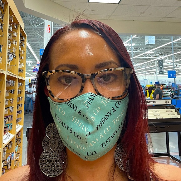 Meet your Posher, Mattiana’s Clean Up Time… - Picture 1 of 3